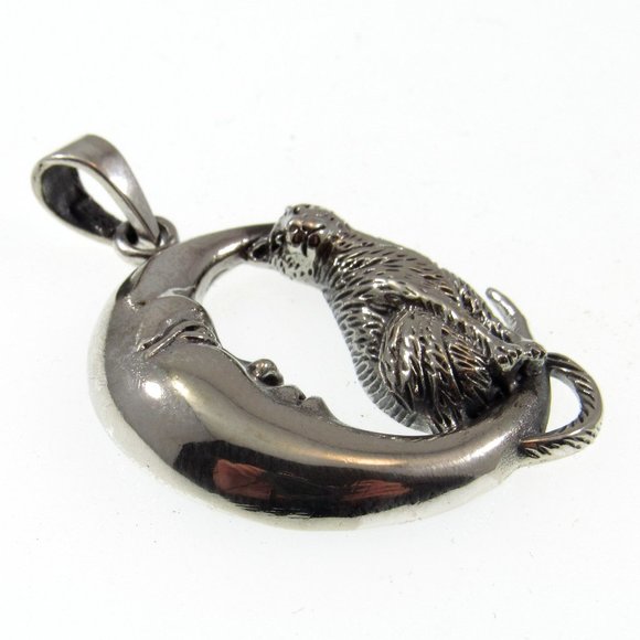Solid 925 Sterling Silver Cat Familiar on Crescent Moon Pendant, Witchy Jewelry - Picture 6 of 8